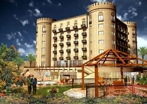 Golden Tulip Khatt Springs Resort & Spa رأس الخيمة 4*,